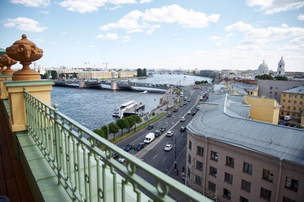 River Palace Hotel Saint Petersburg Exterior photo
